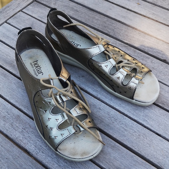 Hotter laced open-toe shoes - Picture 2 of 14